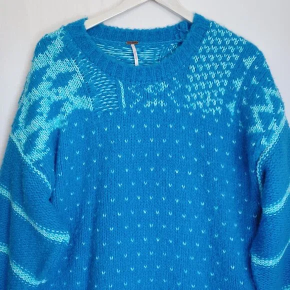 Free People Chunky Knit Sweater Blue Green Stripe Pullover Womens Medium - Picture 5 of 11